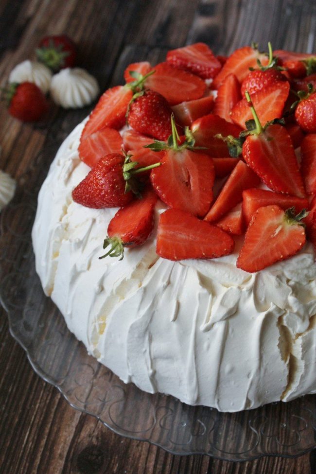 pavlova by filippo's bakery